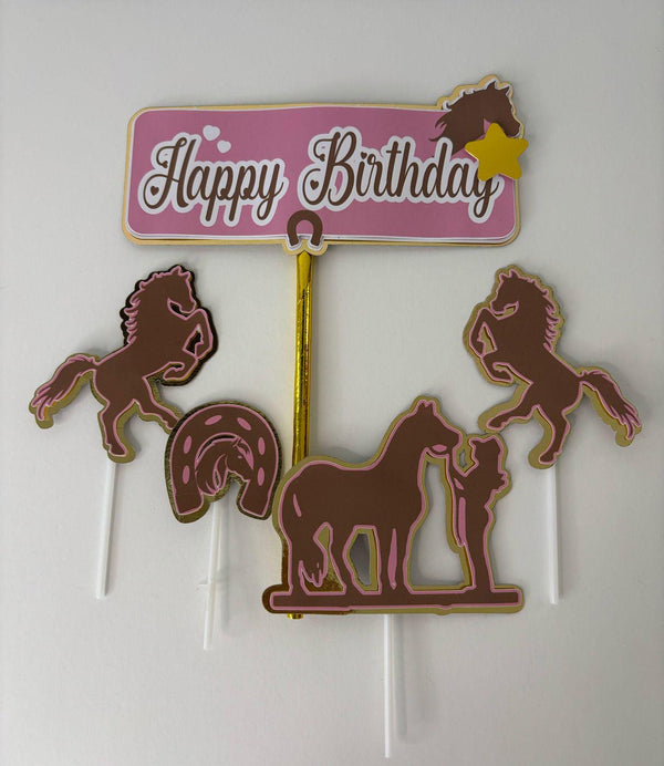 Horses topper cake, themed birthday parties, horse lovers and girls who are passionate about horses!