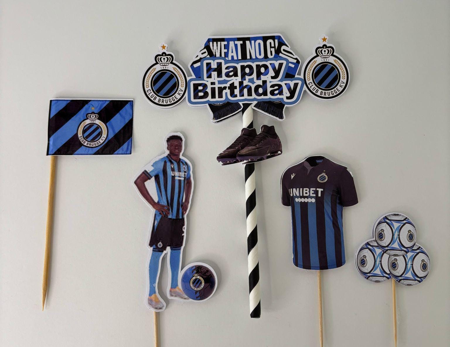 Brugge Football Club Cake Topper – 5 Pieces | 2-Tier Design